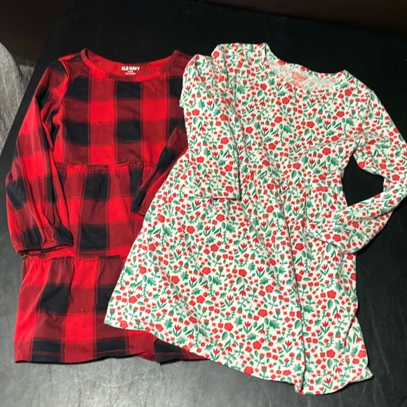 2 girls dresses - Picture 1 of 3